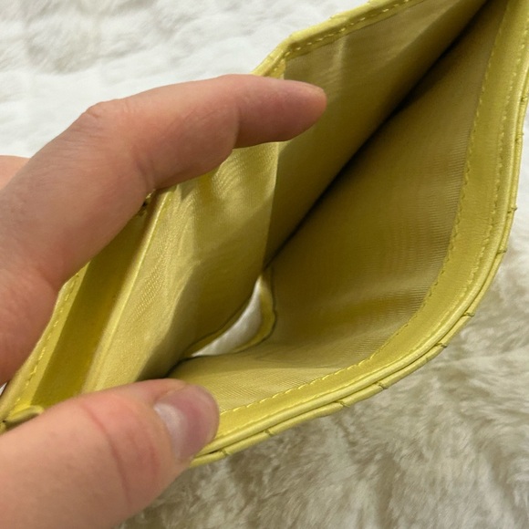 Gucci Small Wallet on Chain - Picture 10 of 16